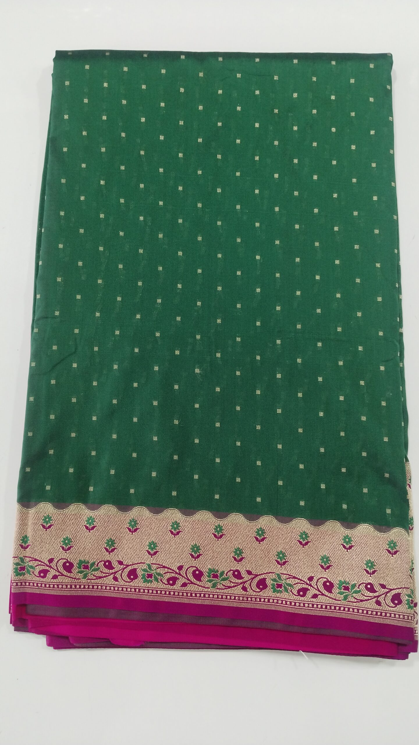 Elegant Banarasi Bridal Saree,Royal Wedding