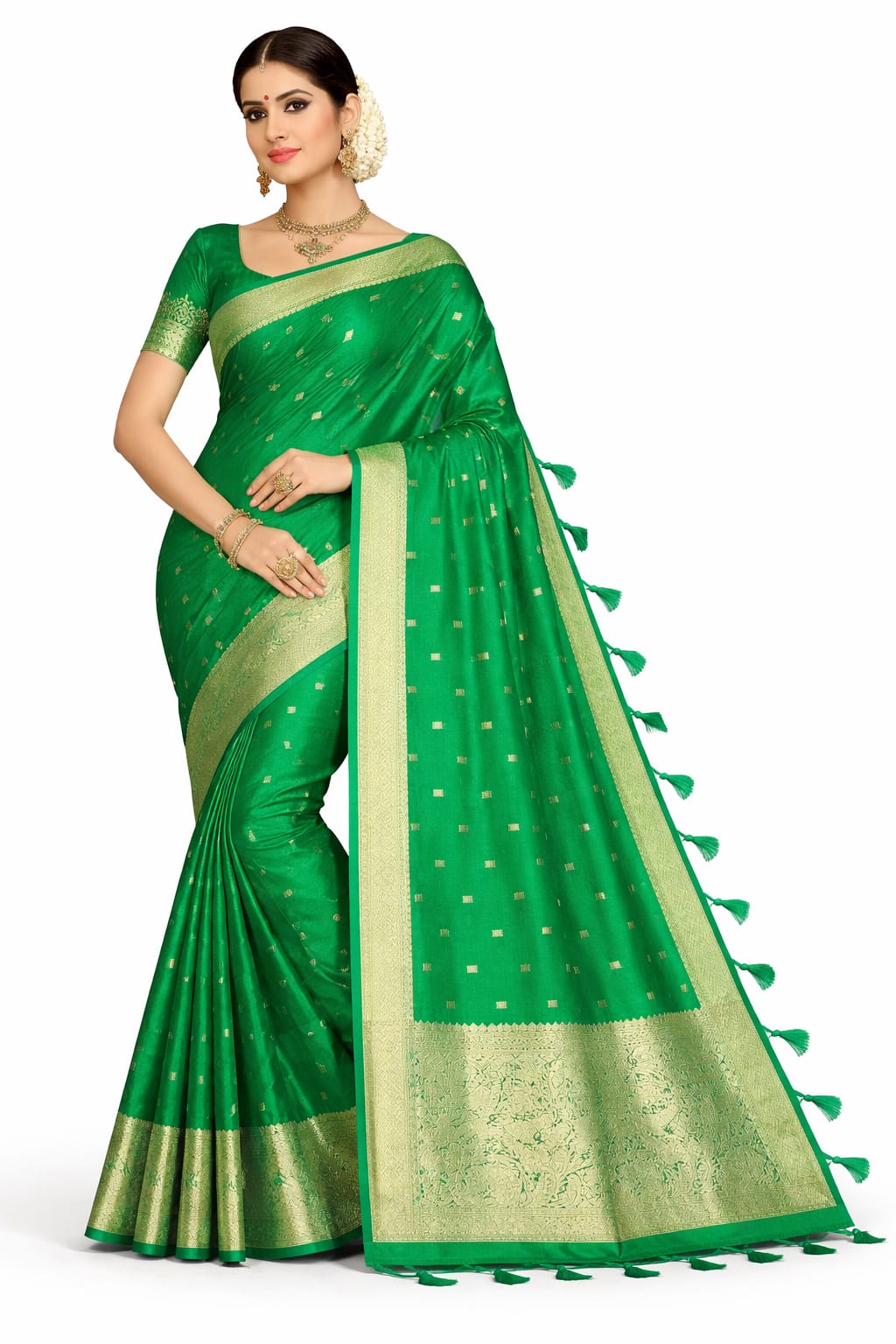 Emerald Green Bangalore Soft Silk Saree with Elegant Zari Buttis & Traditional Pallu